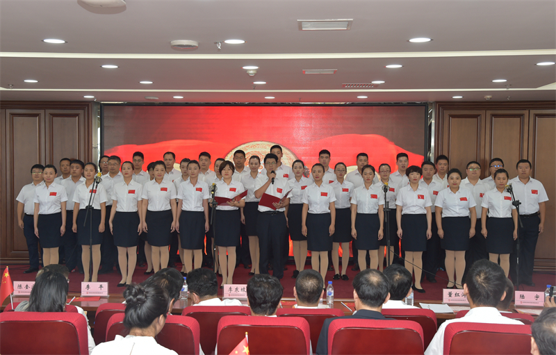 長發集團黨委舉辦慶祝中華人民共和國成立70周年紅歌匯演